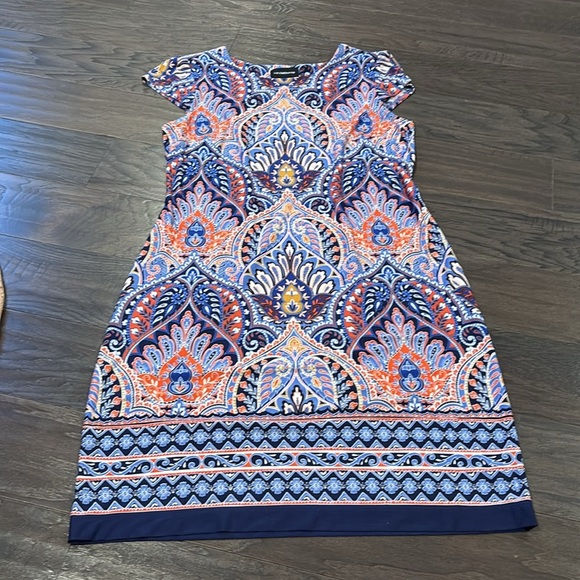 Liz Claiborne Short Cap Sleeve,pattern,round neck,soft light,stretch - Picture 8 of 10